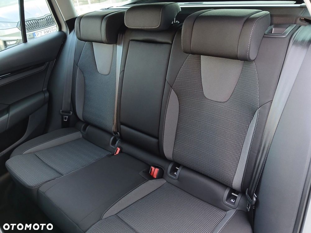 Skoda Octavia 1.5 TSI Drive Selection - 33