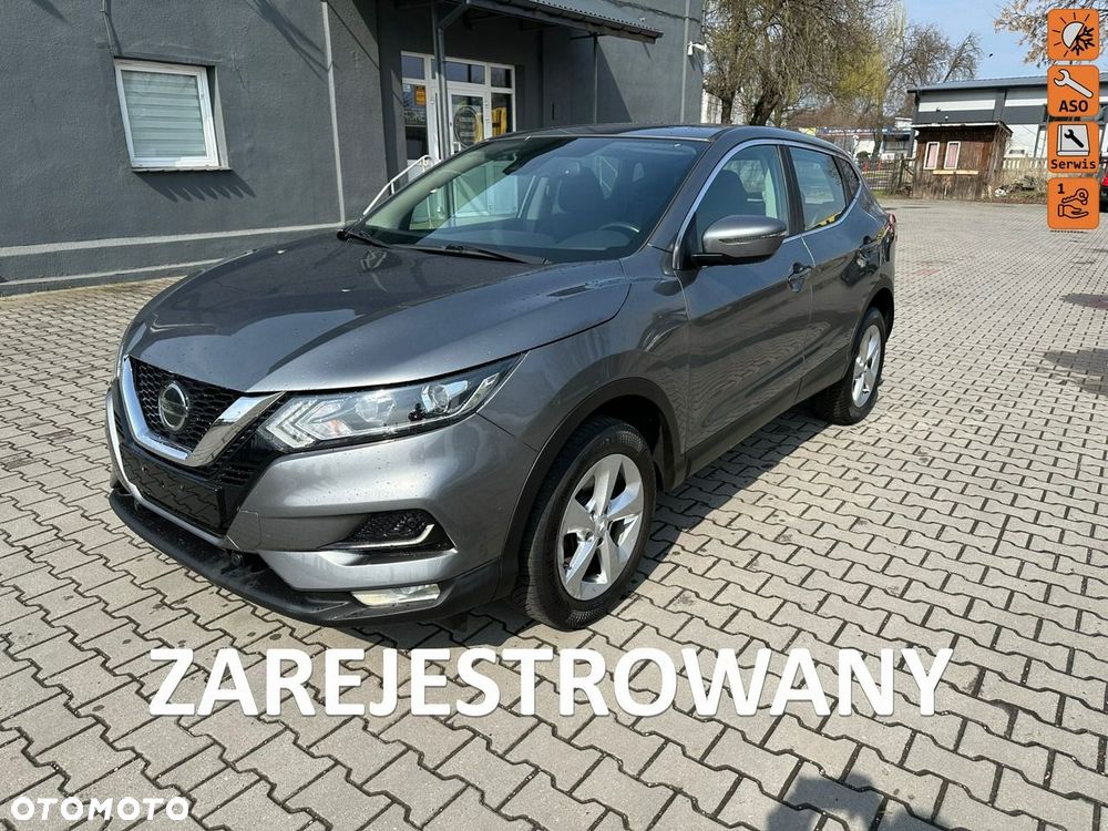 Nissan Qashqai - 1