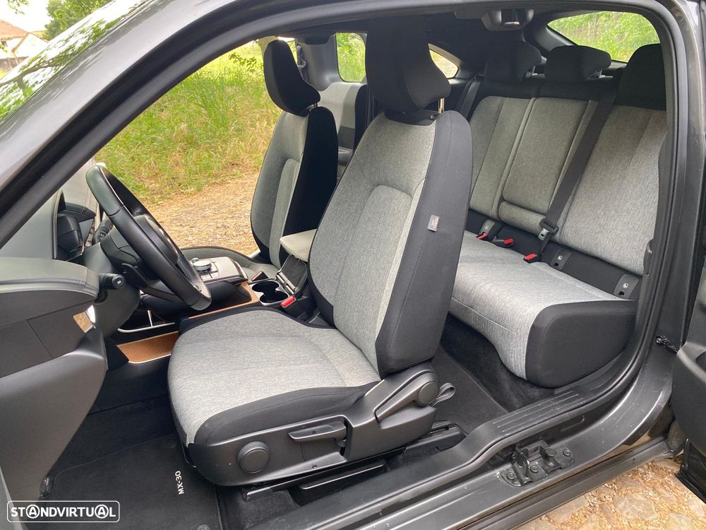 Mazda MX-30 e-SKYACTIV Exclusve-Line - 12