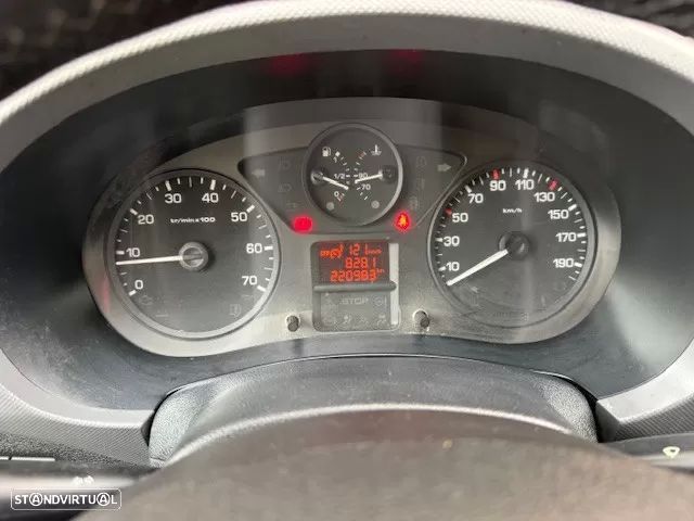 Citroën Berlingo 1.6 e-HDi Exclusive - 24