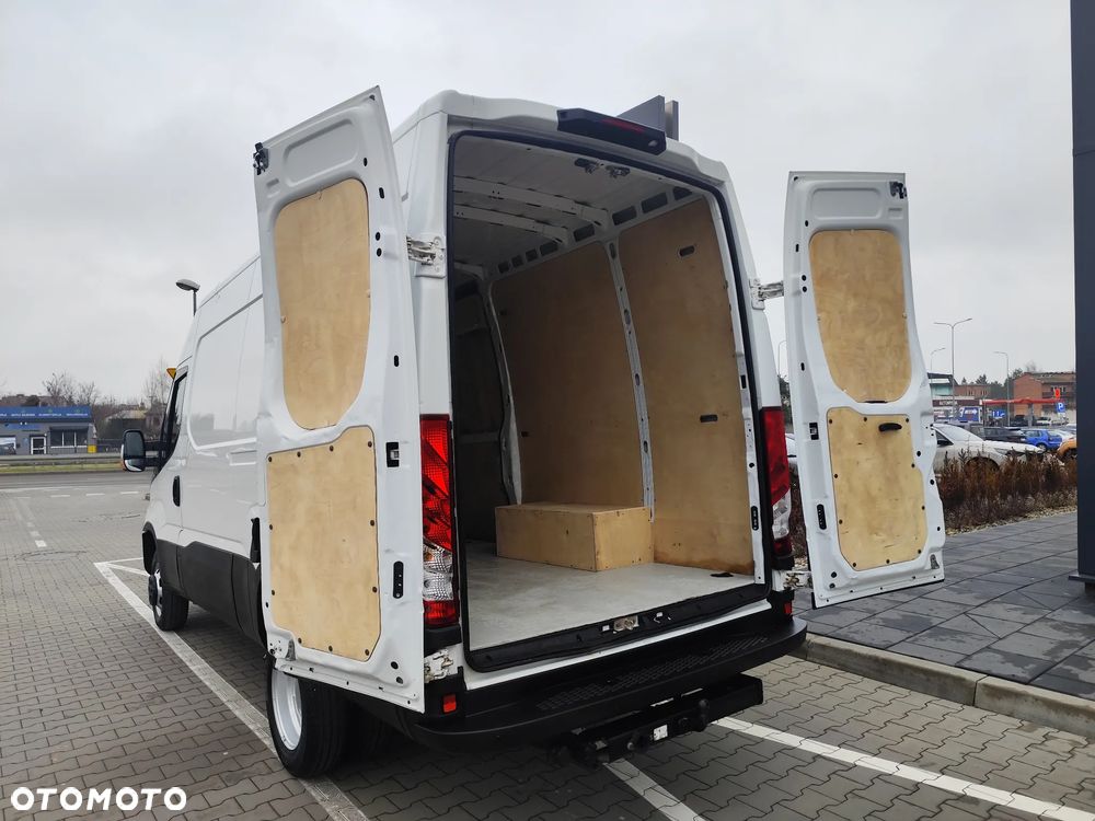 Iveco Daily 35C15 - 14