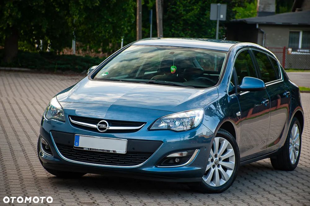 Opel Astra 1.4 Turbo - 4
