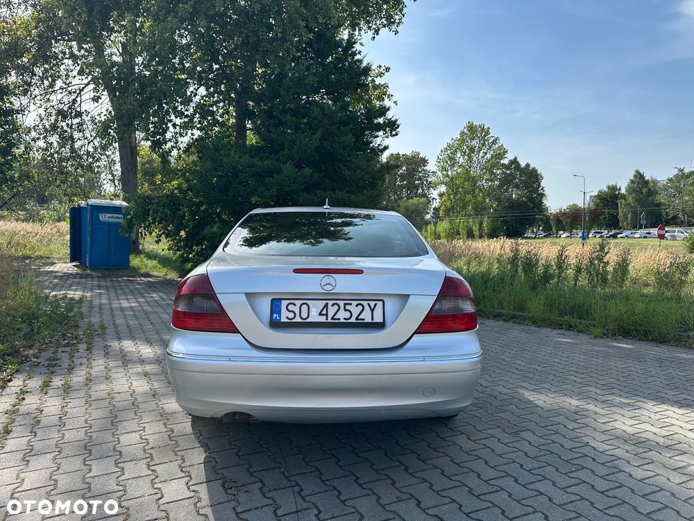 Mercedes-Benz CLK 320 CDI 7G-TRONIC Avantgarde DPF Sport Edition - 12