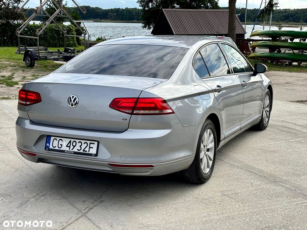 Volkswagen Passat 1.6 TDI BMT Comfortline - 6
