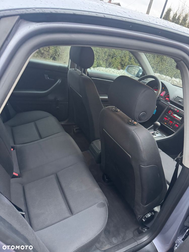 Audi A4 Limousine - 20