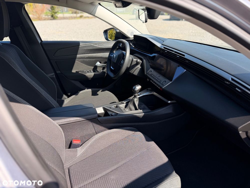 Peugeot 308 1.2 PureTech Allure Pack S&S - 28