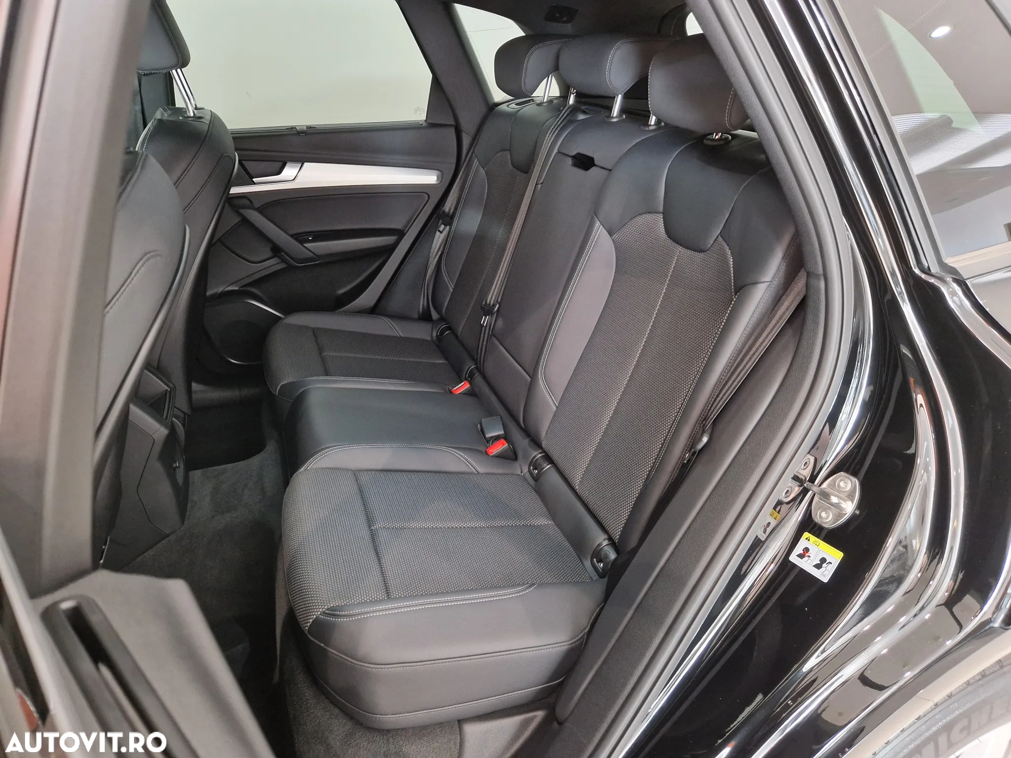 Audi Q5 45 TFSI quattro S tronic S line - 14