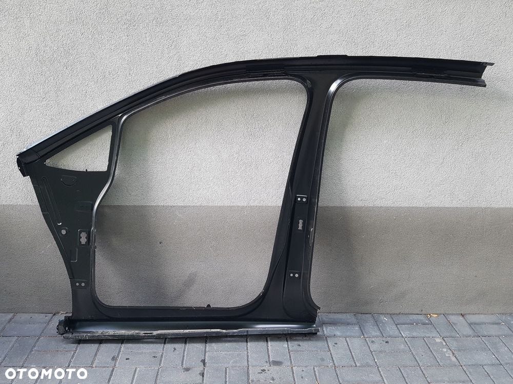 vw touran 15^ rama próg słupek bok 5ta809606a - 2