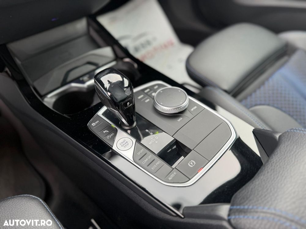 BMW Seria 2 220d xDrive AT - 28