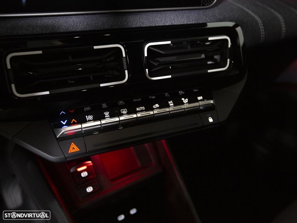 Renault 5 E-Tech 52 kWh Techno Autonomia Conforto - 39