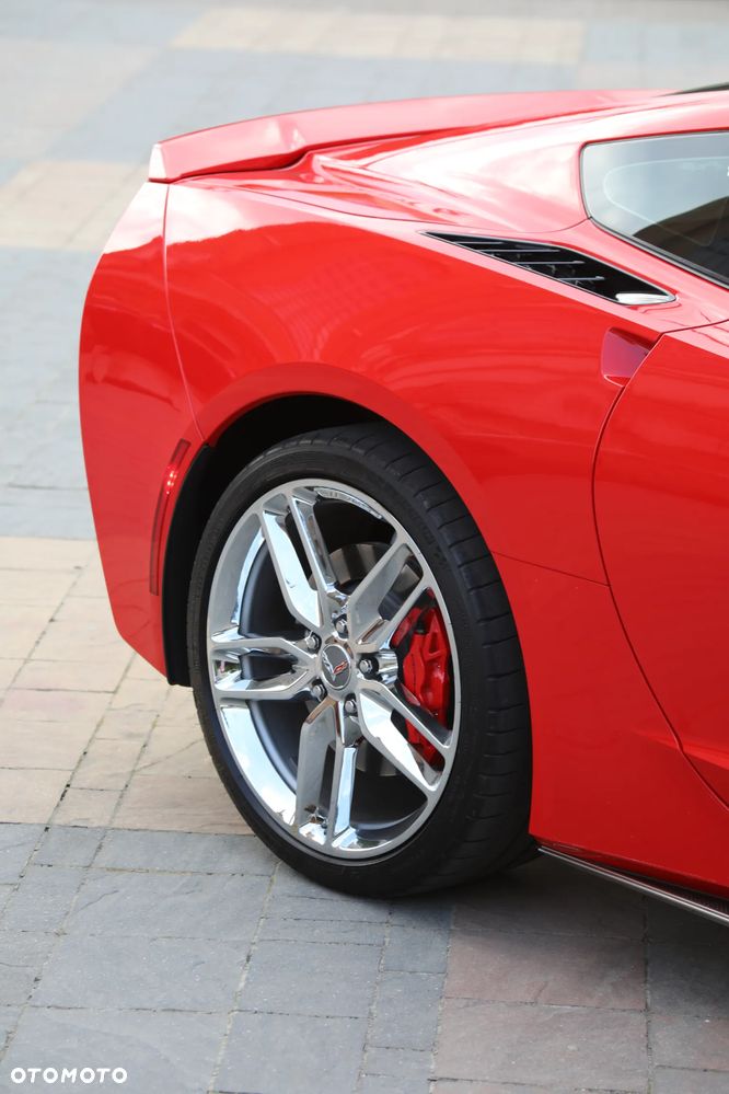 Chevrolet Corvette Stingray 2LT 6.2 V8 Automatik - 23