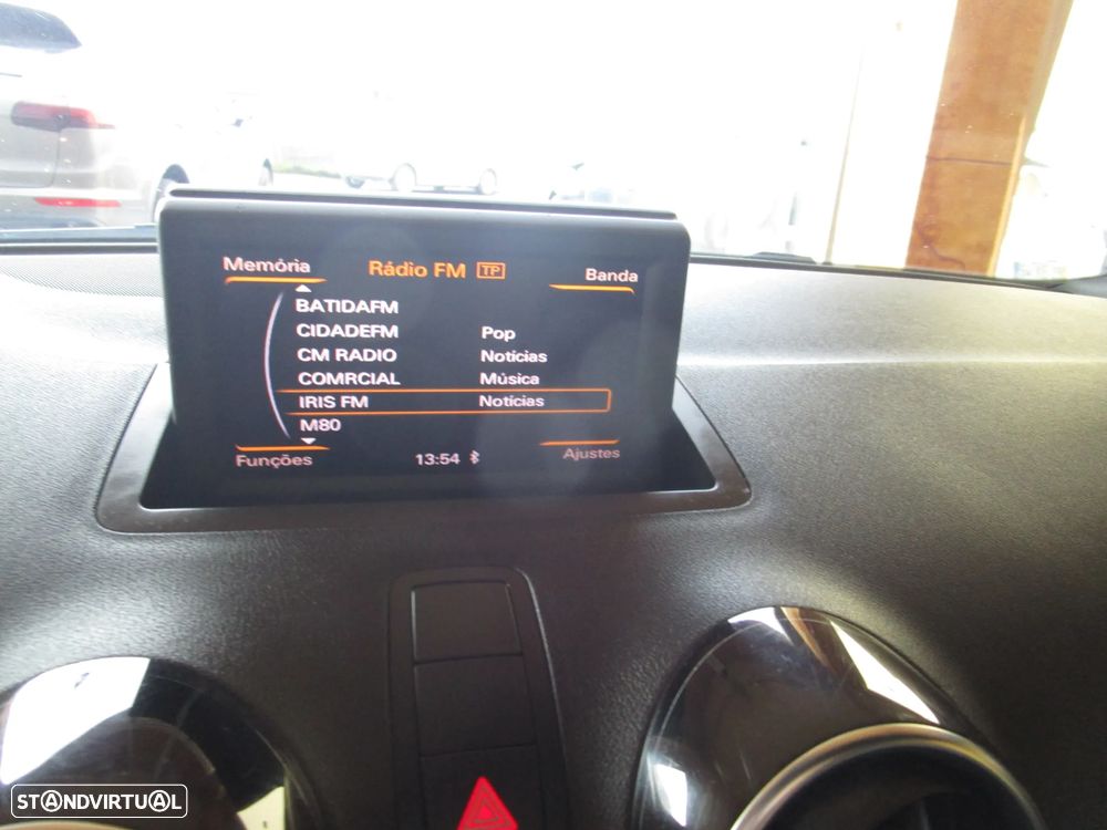 Audi A1 1.4 TFSI S tronic sport - 24