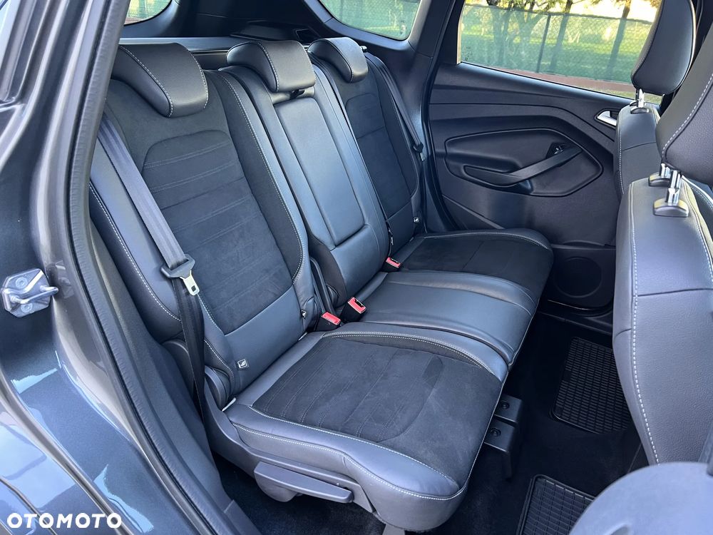 Ford Kuga 1.5 EcoBoost 4x4 ST-Line - 33