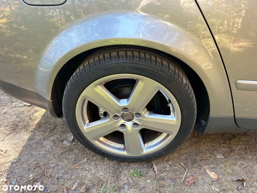 Audi A4 - 12