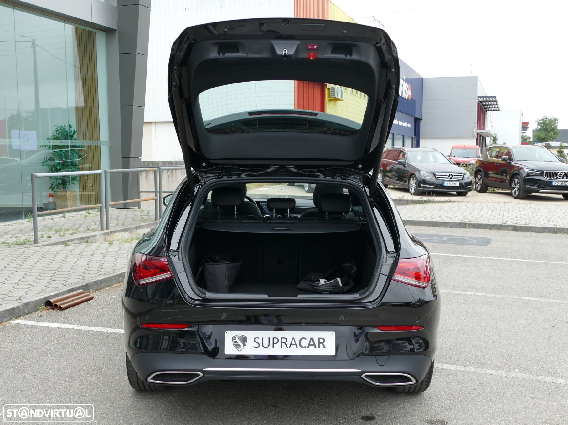 Mercedes-Benz CLA 250 e Shooting Brake Progressive - 14