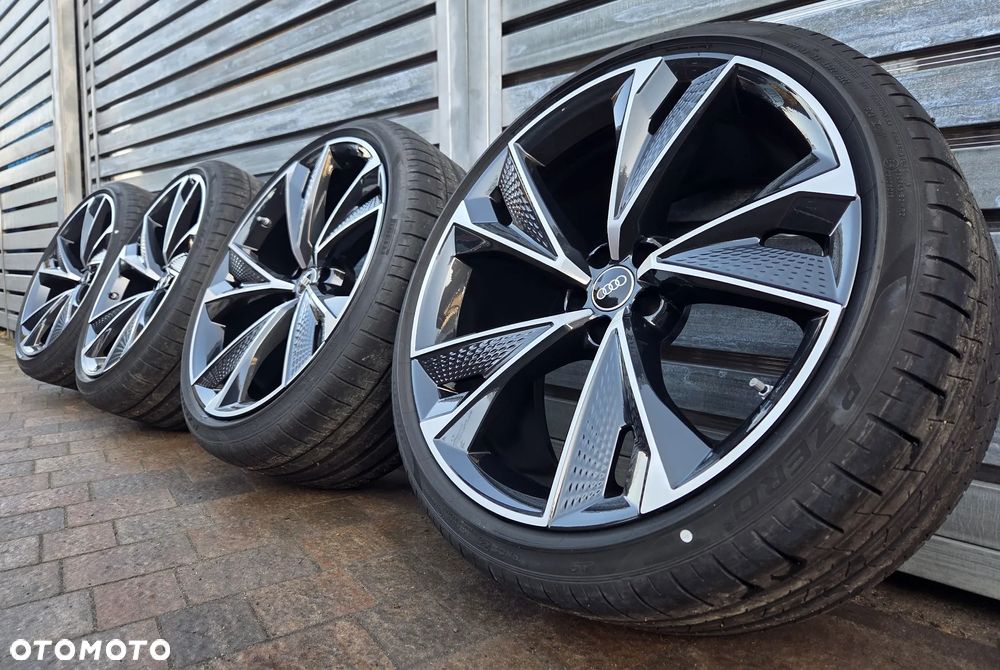 OE Audi RS6 RS7 C8 4K Koła felgi 22" z oponami Pirelli 285/30 R22 kute jak nowe - 3