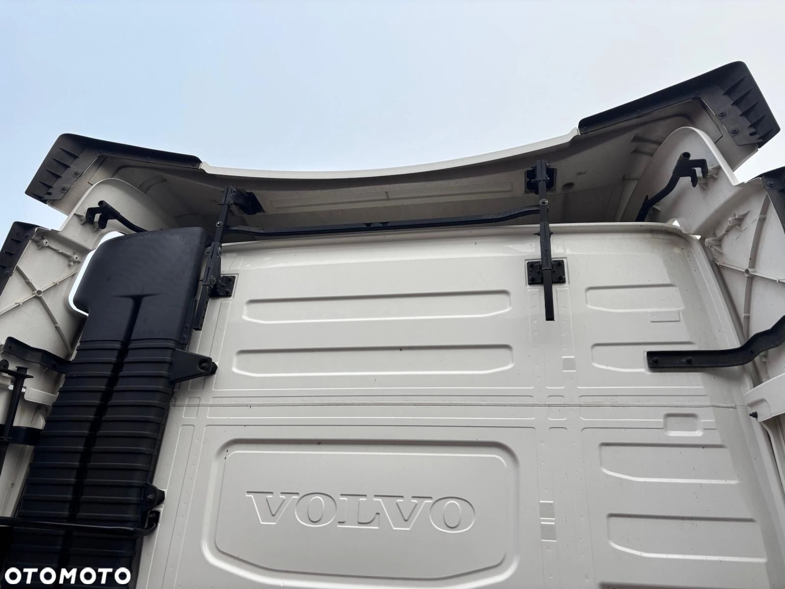 VOLVO FH4 - OWIEWKI SPOJLERY KOMPLETNE GLOB XL - 4