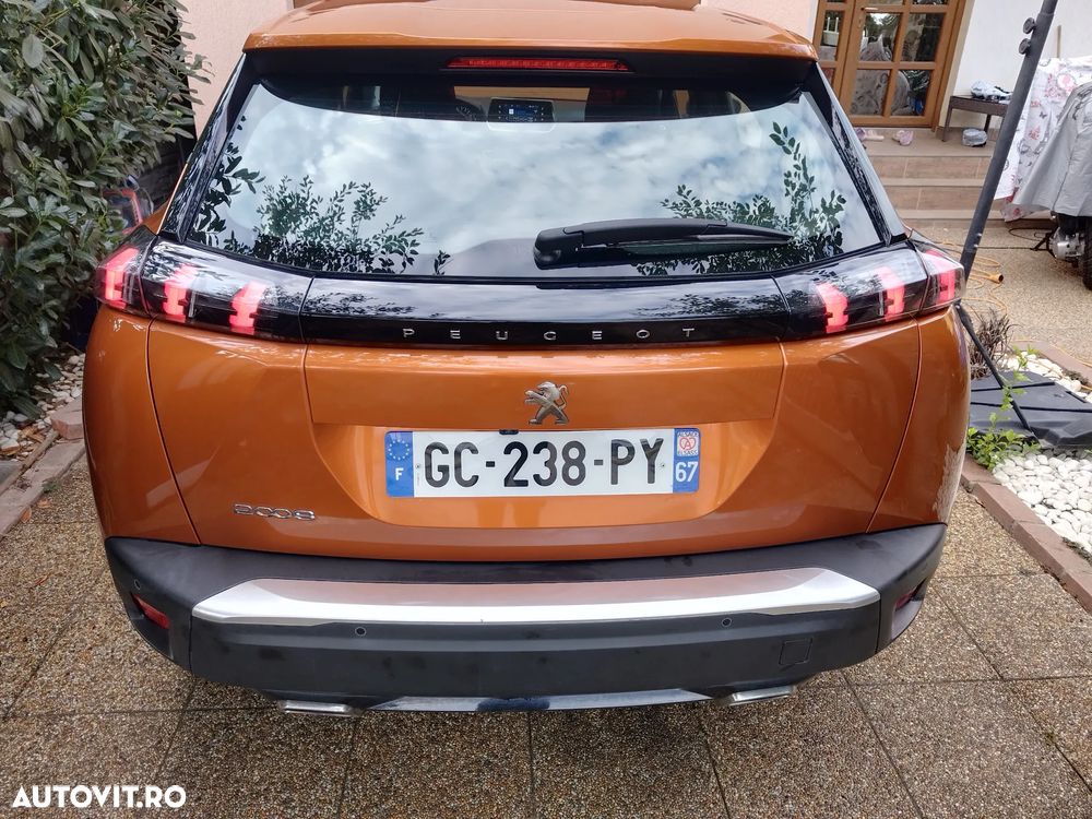 Peugeot 2008 1.2 PureTech EAT8 STT Active Pack - 4