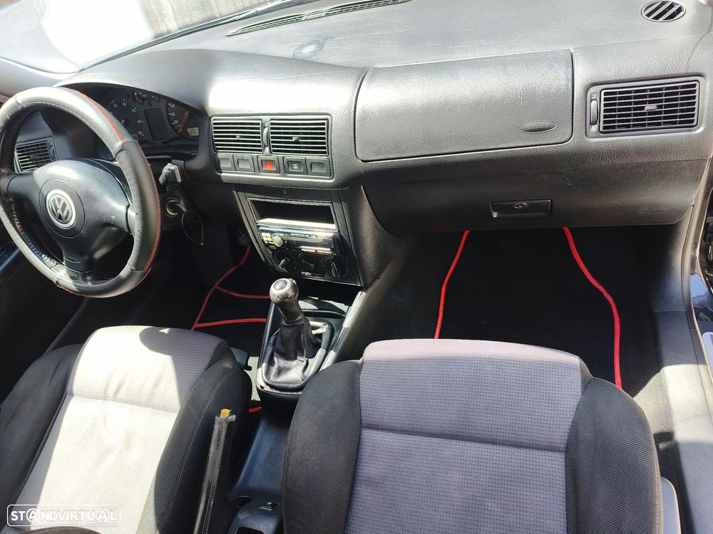 VW Golf 1.4i Confortline - 8