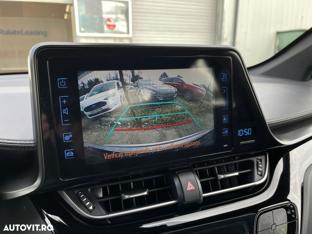 Toyota C-HR 1.8 HSD 4x2 CVT C-lassy - 13