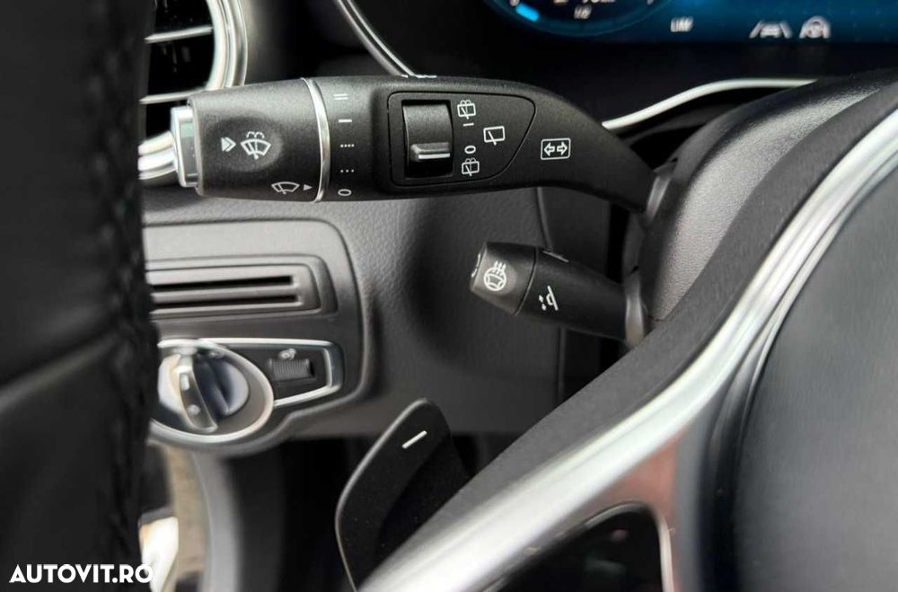 Mercedes-Benz GLC - 26