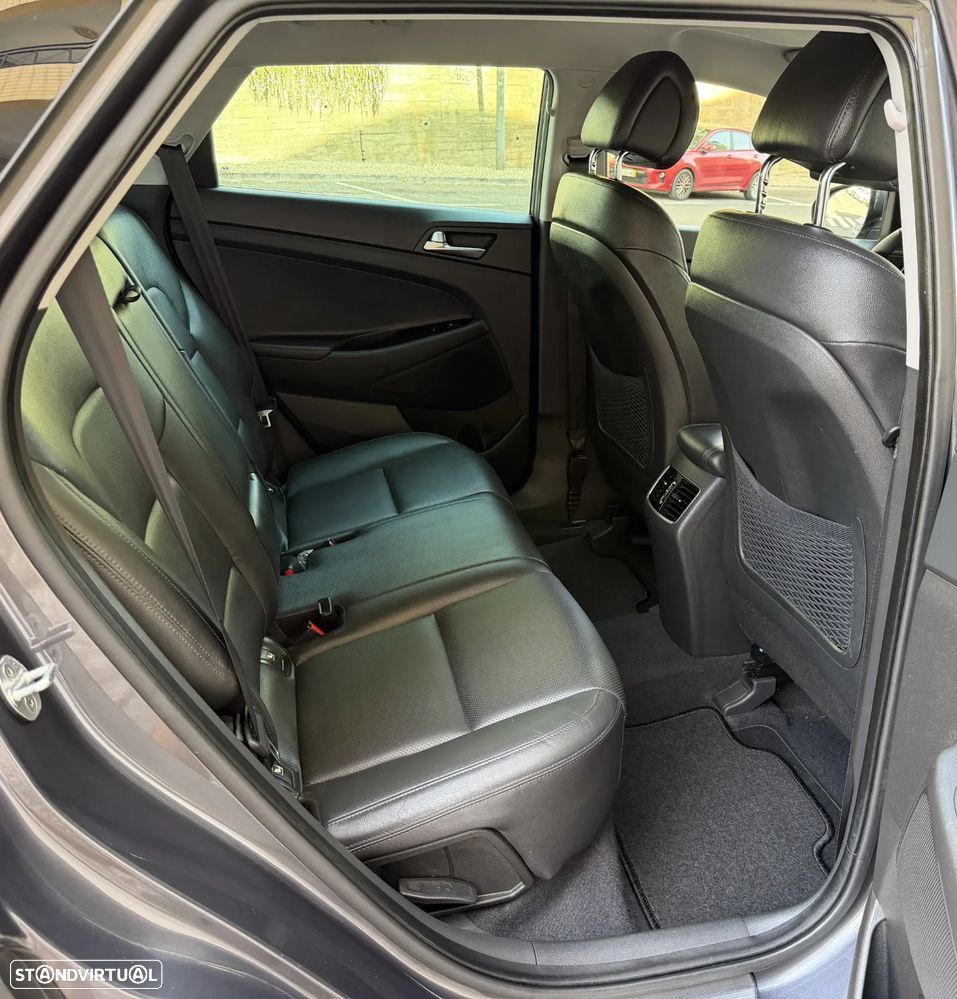 Hyundai Tucson 1.7 CRDi Premium DCT - 22