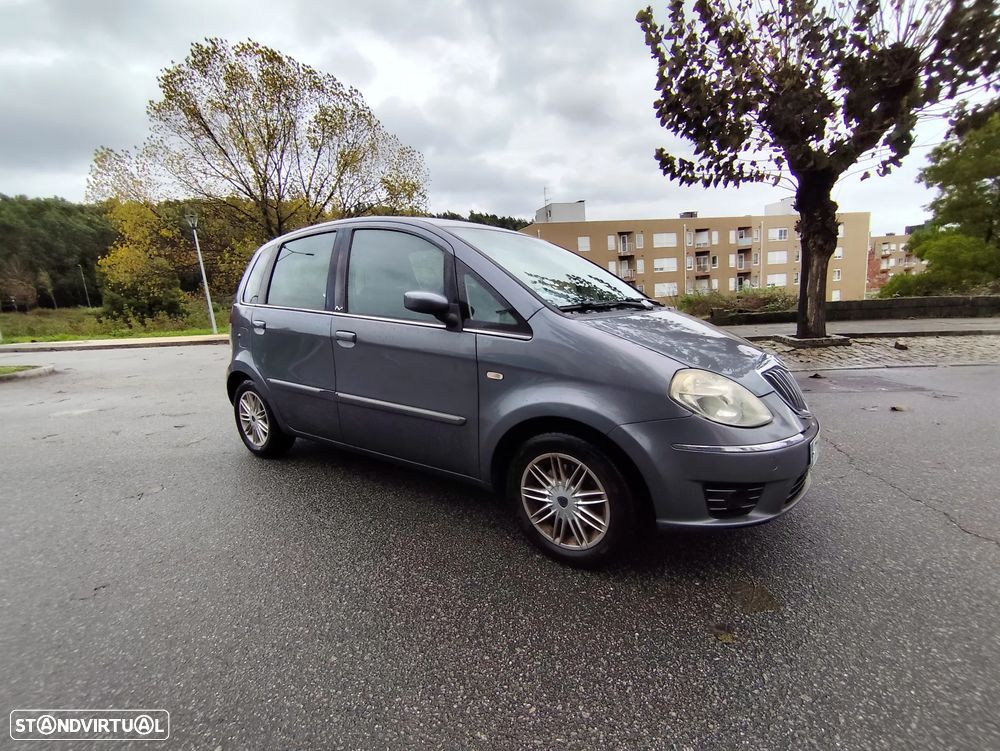 Lancia Musa 1.3 16V M-jet Platino - 7