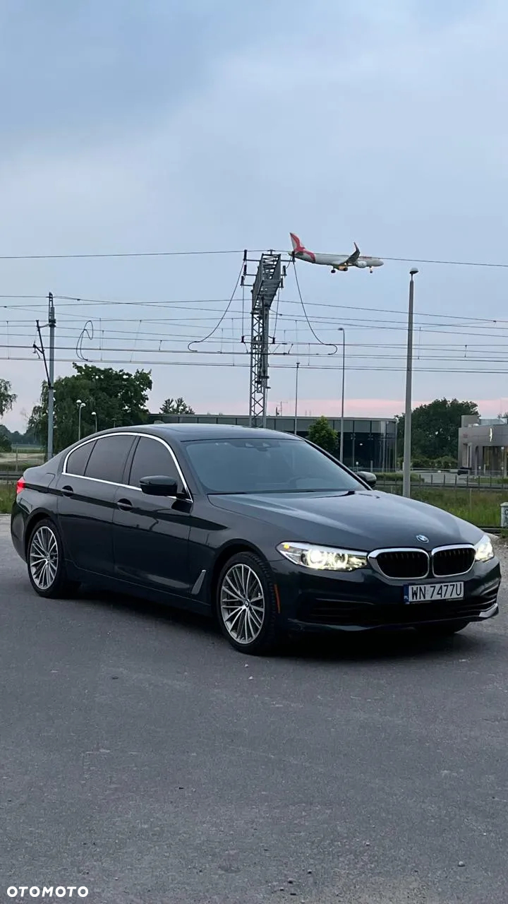 BMW Seria 5 530i xDrive Luxury Line sport - 7