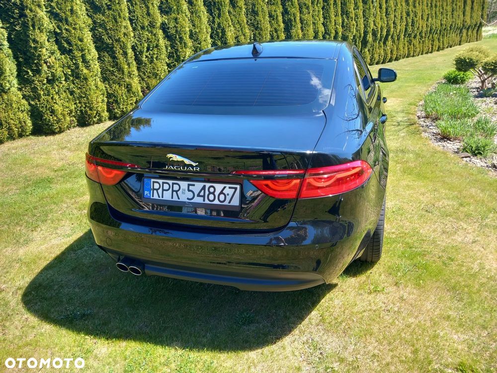 Jaguar XF 2.0 i4D Prestige - 7