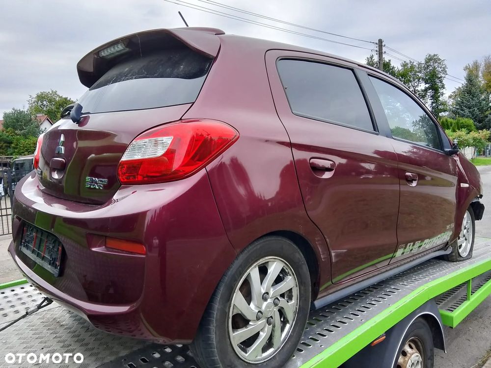 Mitsubishi Space Star 1.2 AS&G Intense - 5