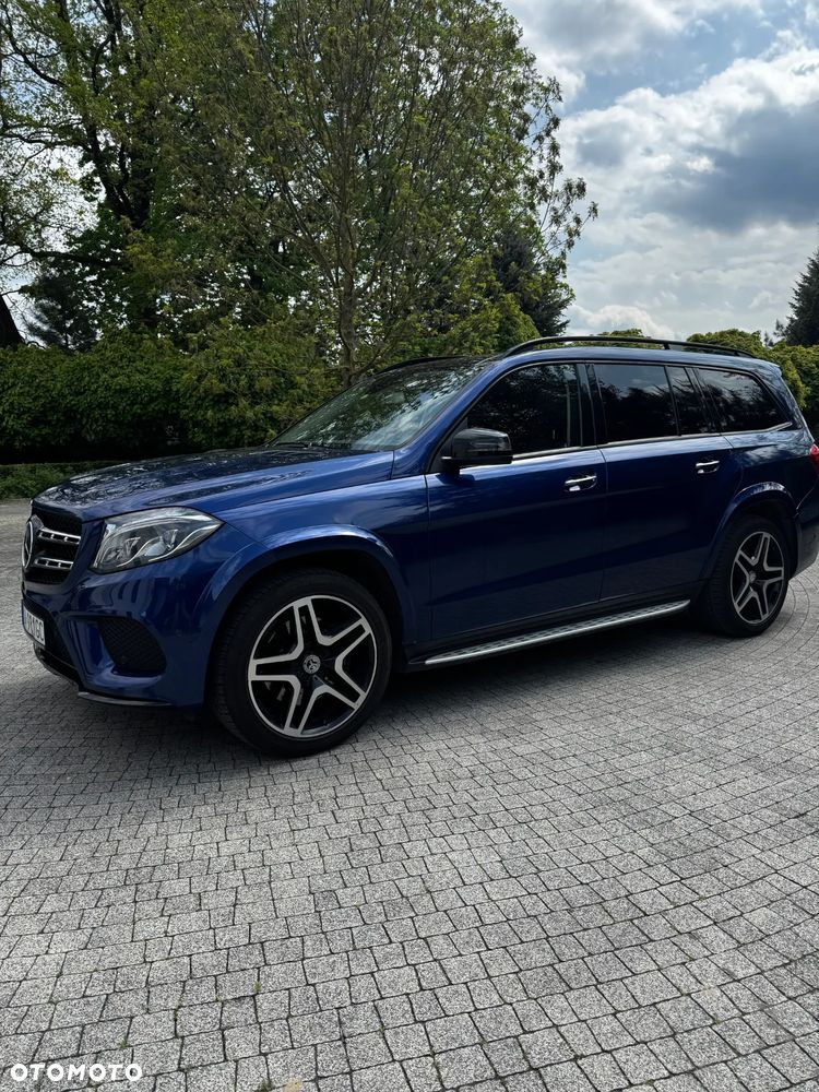 Mercedes-Benz GLS - 2