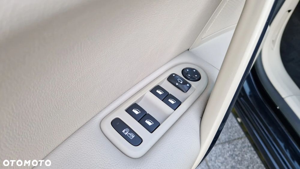 Peugeot 508 SW BlueHDi FAP 180 Automatik Stop&Start Allure - 21