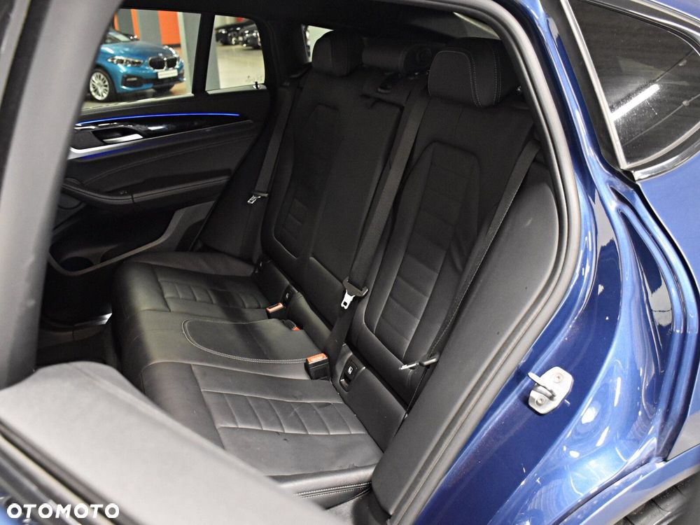BMW X4 xM40i - 14