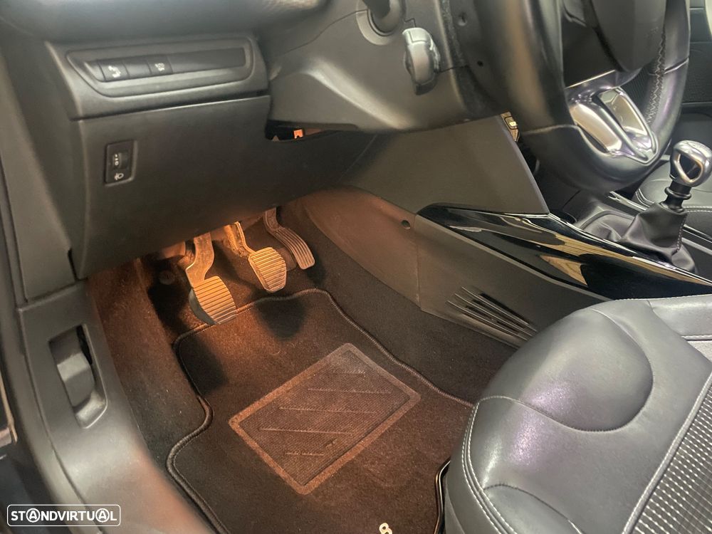 Peugeot 2008 PureTech 130 Stop&Start Allure - 30