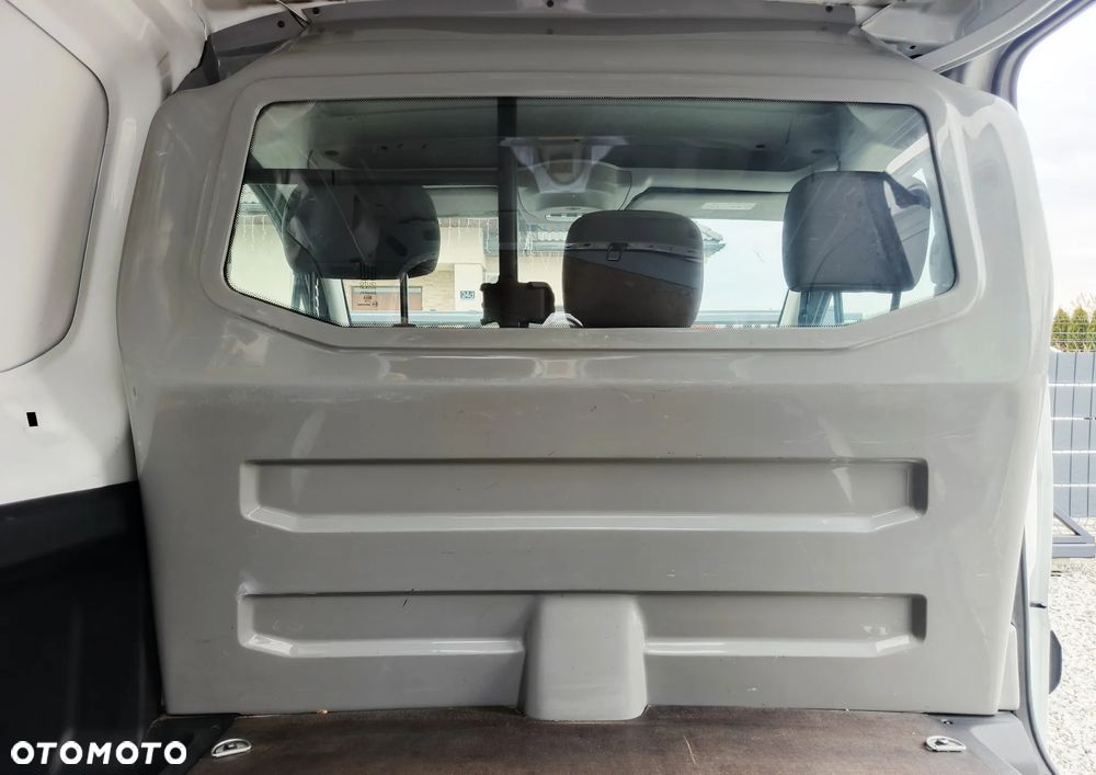 Peugeot PARTNER - 17