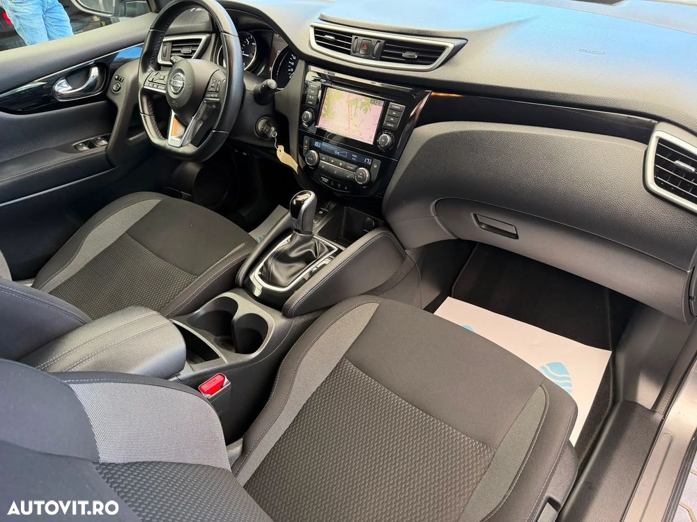 Nissan Qashqai 1.5 DCI DCT ACENTA - 11