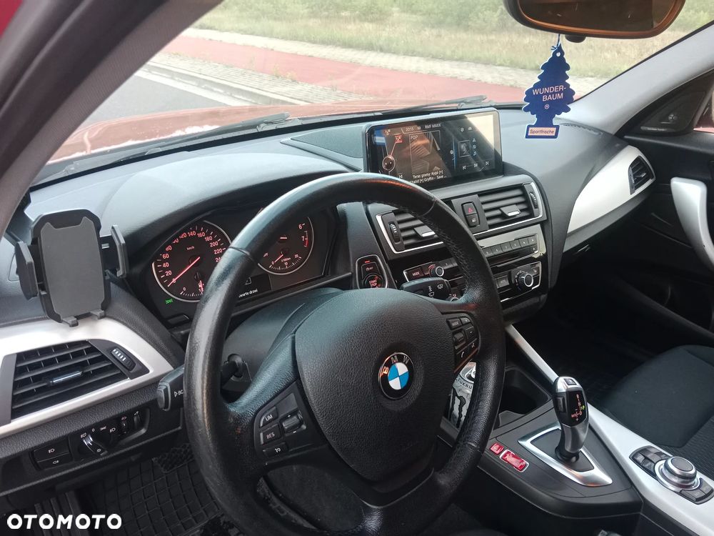 BMW Seria 1 118i - 10
