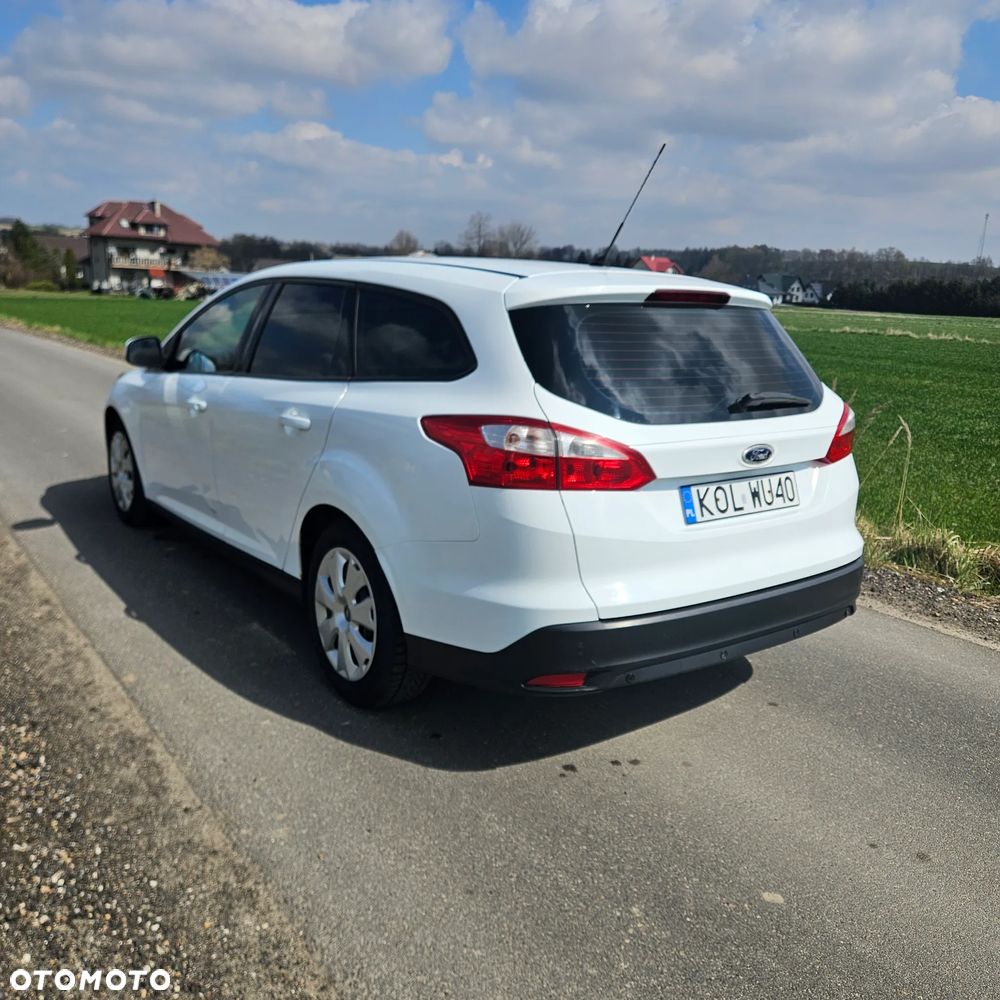 Ford Focus 1.6 TDCi DPF Trend - 4