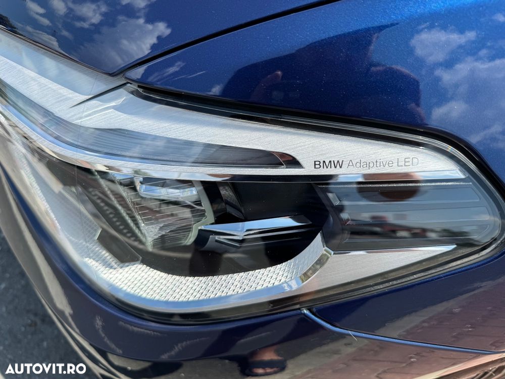 BMW Seria 5 520i AT - 6