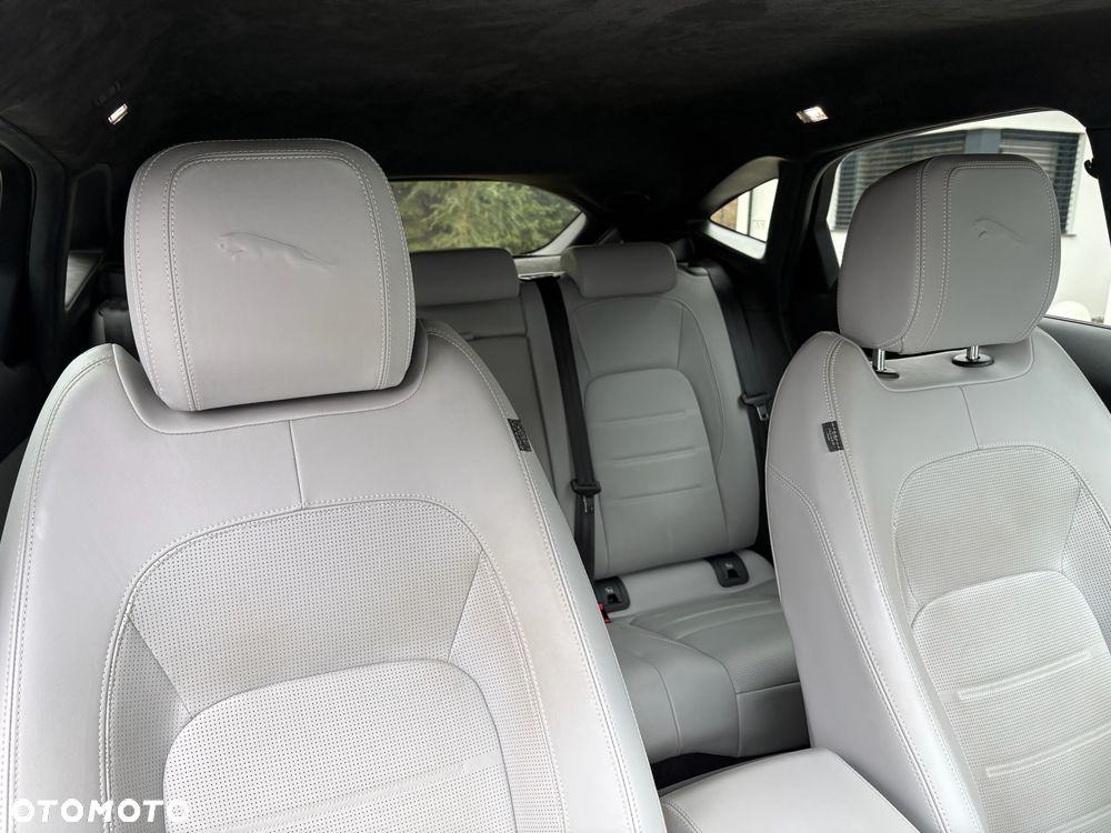 Jaguar E-Pace D165 AWD R-Dynamic SE - 23