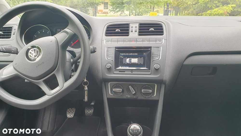 Volkswagen Polo - 14