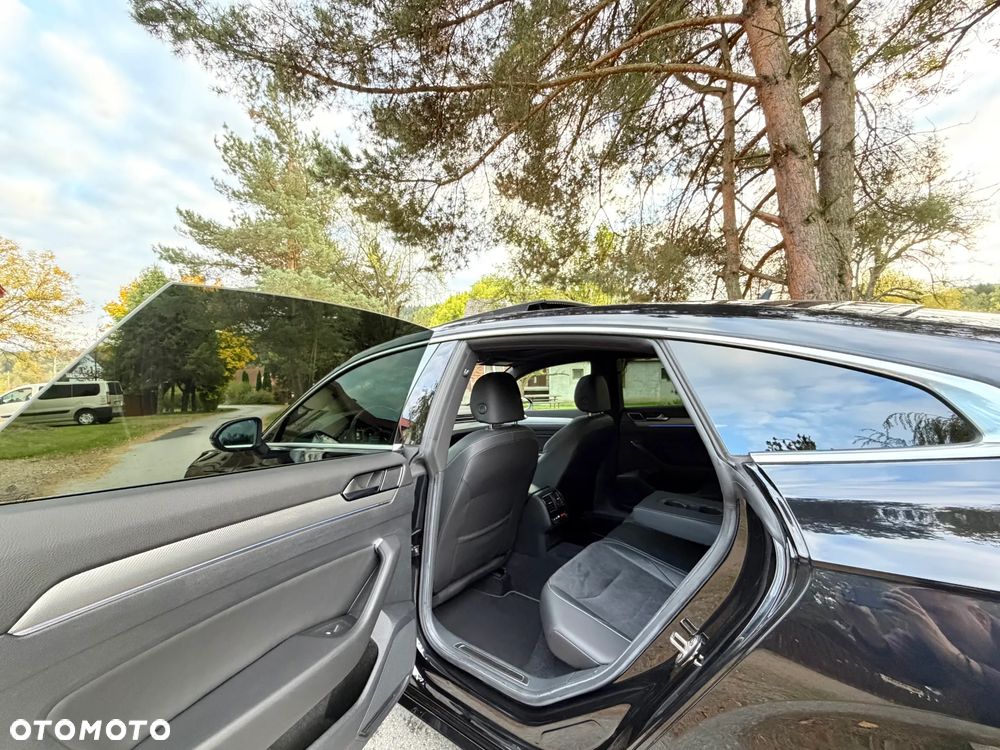 Volkswagen Arteon 2.0 TSI R-Line DSG - 23
