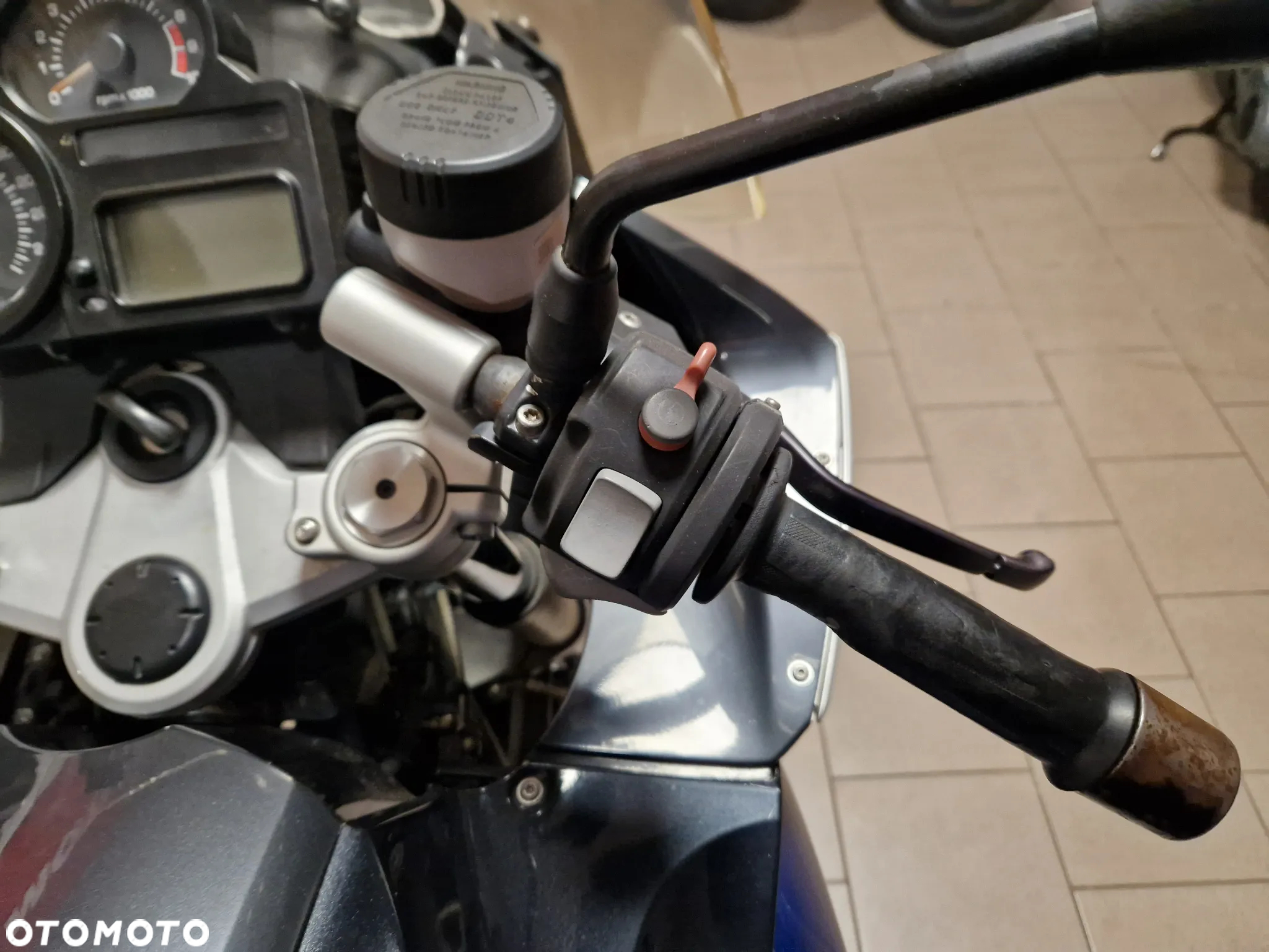 BMW R - 25