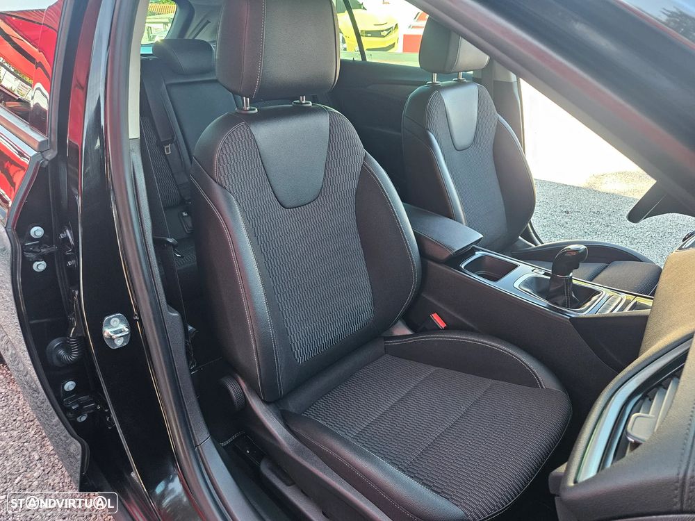Opel Insignia Sports Tourer 1.6 CDTi Executive S/S - 16