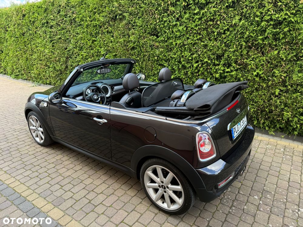 MINI Cooper S Highgate - 18