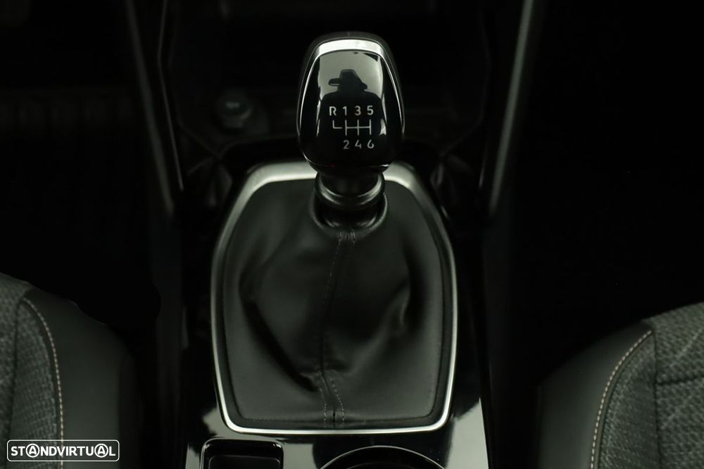 Peugeot 208 1.2 PureTech Allure - 14