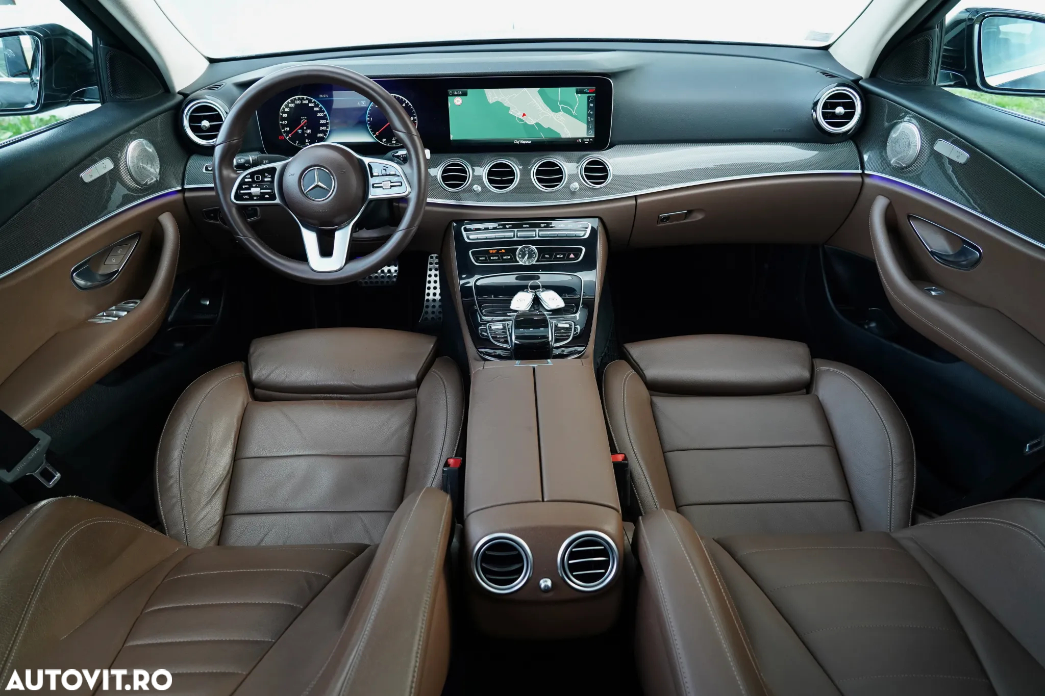Mercedes-Benz E 220 d 9G-TRONIC Exclusive - 6