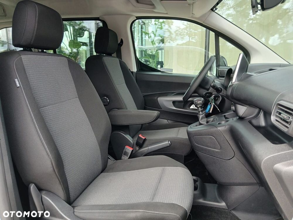 Toyota Proace City Verso 1.5 D-4D Business - 24