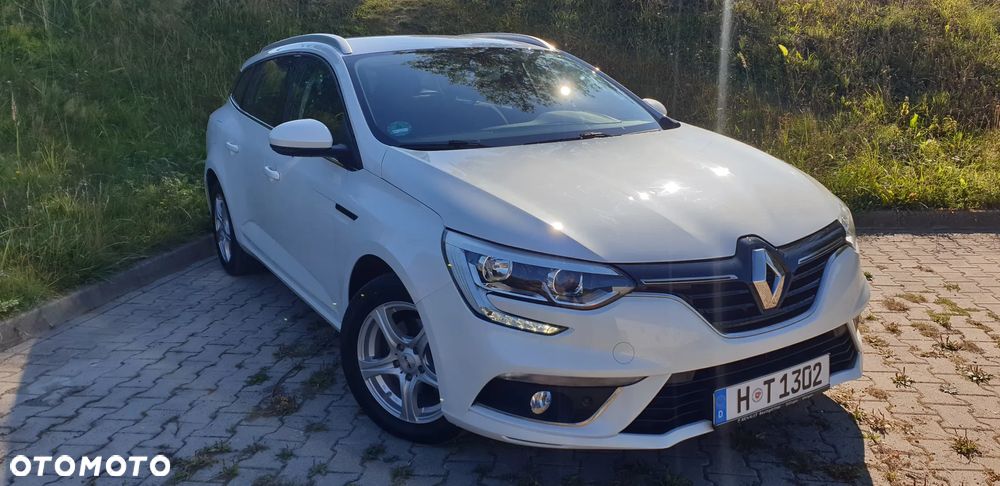 Renault Megane ENERGY TCe 130 BUSINESS - 2