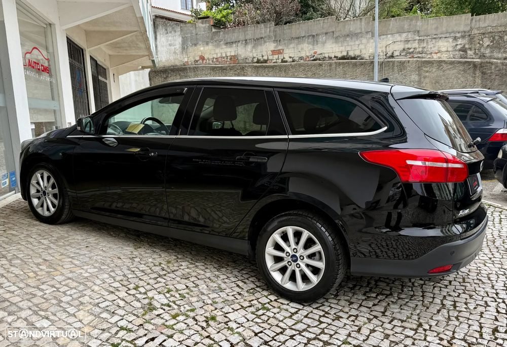 Ford Focus SW 1.5 TDCi Titanium DPS - 6